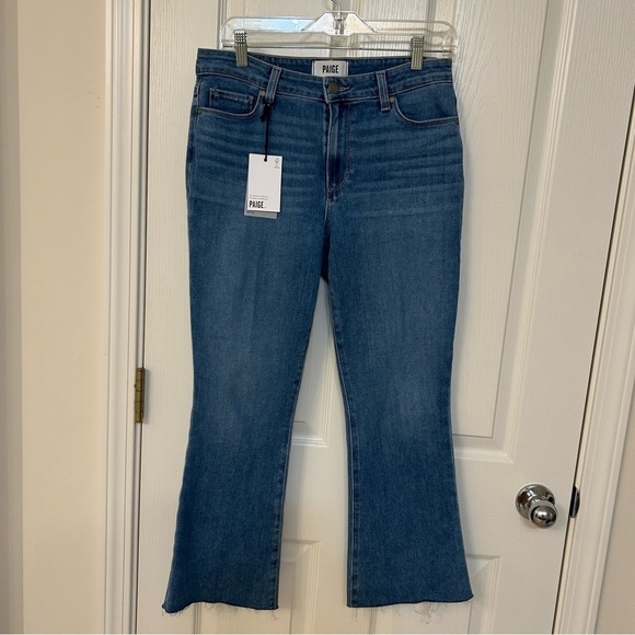 Paige Rory Crop Flare Raw Hem Denim Jeans in Zynn Size 28 - Picture 3 of 9